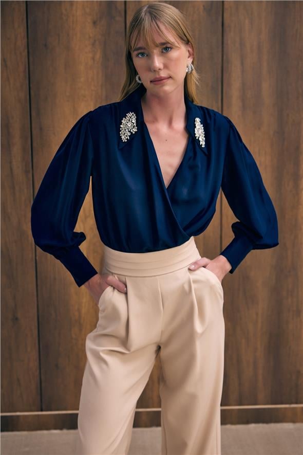 Aksesuar Detaylı Bodysuit Bluz - Lacivert