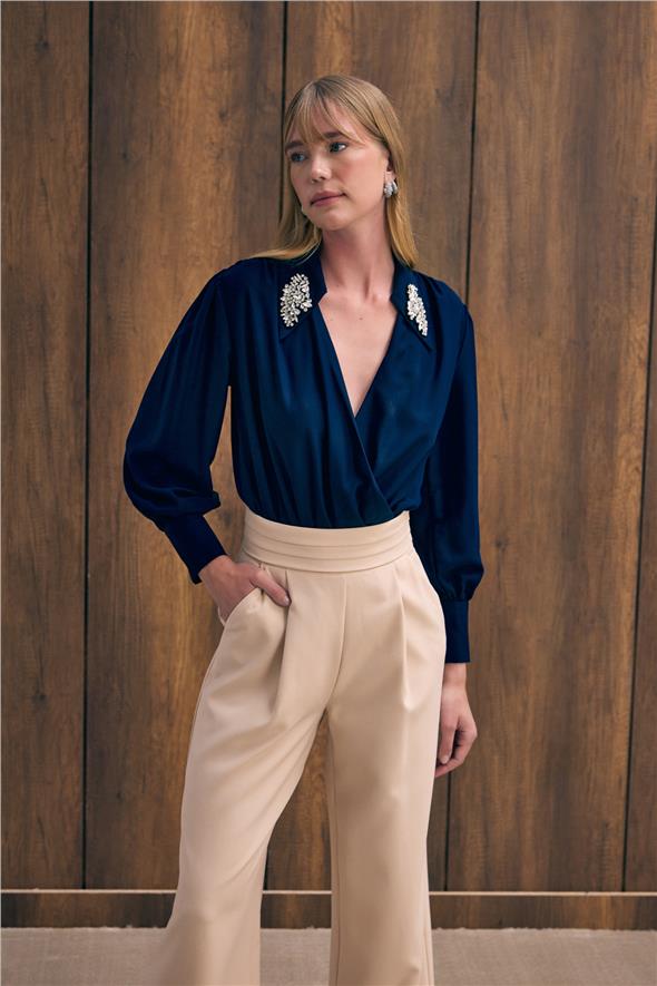 Aksesuar Detaylı Bodysuit Bluz - Lacivert