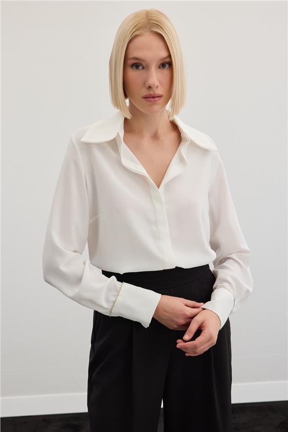 Aksesuarlı Klasik Gömlek - Ekru