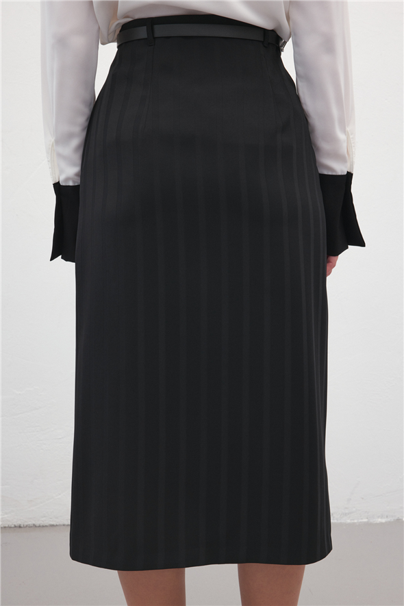 Anna Yırtmaçlı Etek - Siyah