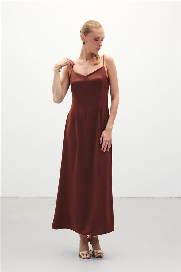 Askılı Uzun Saten Elbise - Kahve