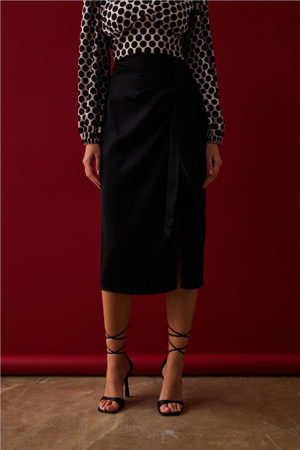 Bağlamalı Saten Etek - Siyah