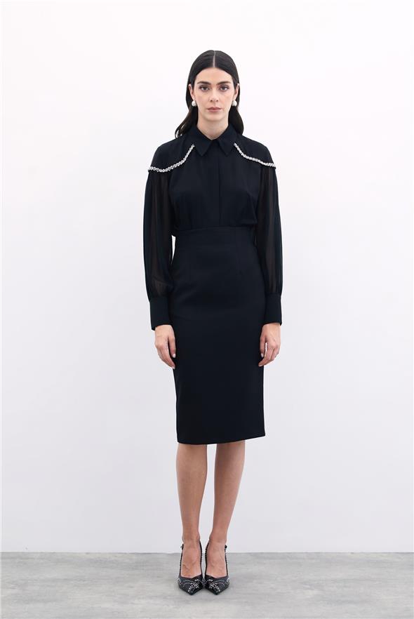 Balon Kollu Aksesuarlı Gömlek - Siyah