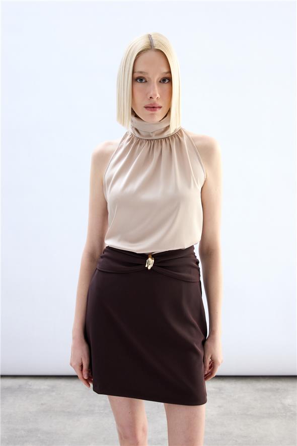 Bel Aksesuarlı Mini Etek - Kahve