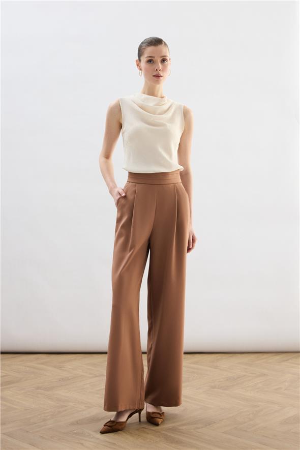 Bel Detaylı Cepli Pantolon - Camel