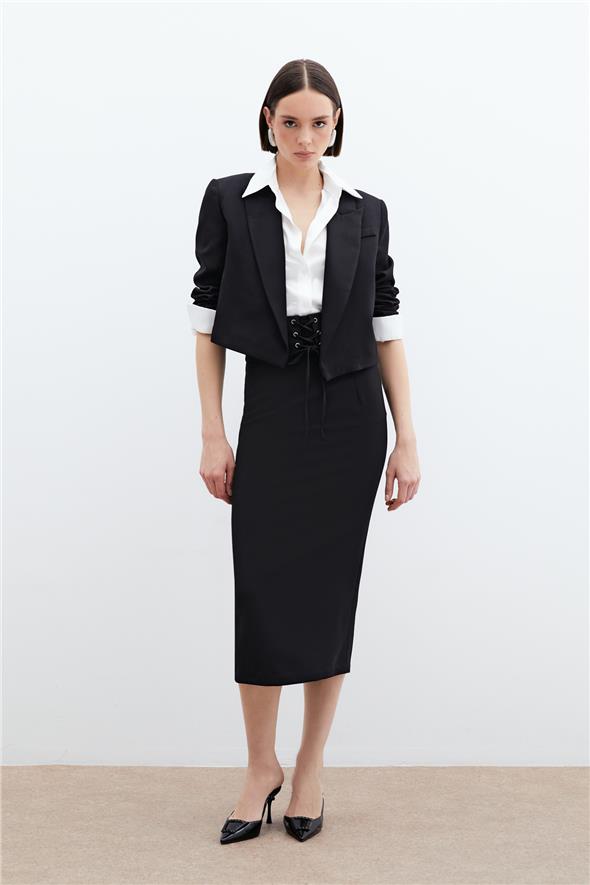 Bel Detaylı Kalem Etek - SİYAH