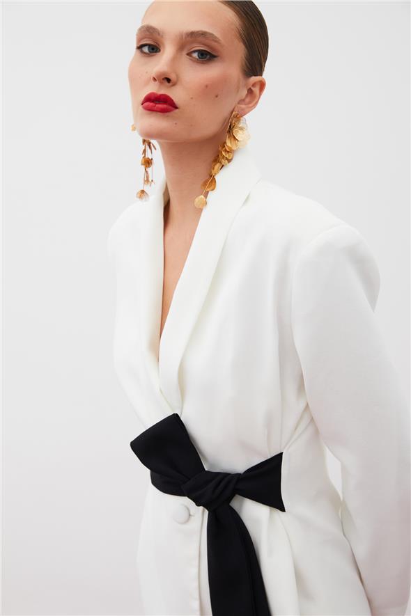 Beli Kuşaklı Uzun Ceket - Ekru