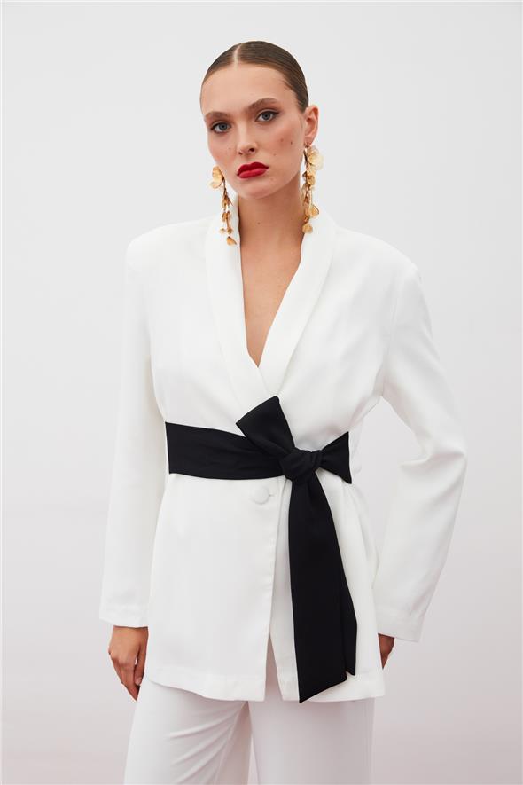 Beli Kuşaklı Uzun Ceket - Ekru