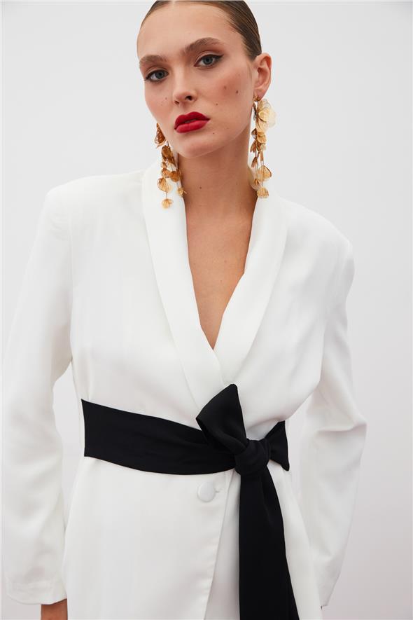 Beli Kuşaklı Uzun Ceket - Ekru