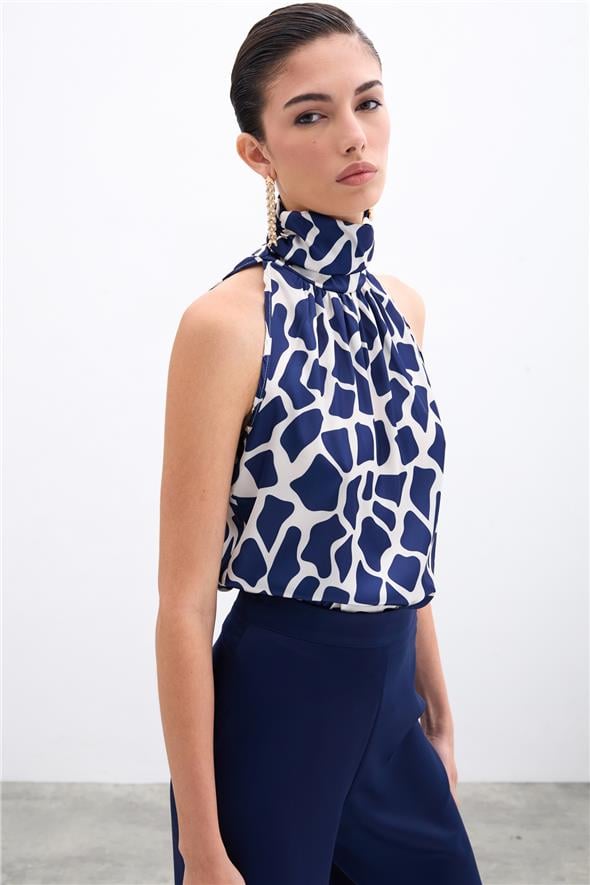 Boğazlı Kolsuz Bluz - Bej-Lacivert