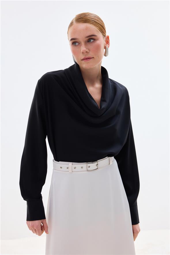 Degaje Yaka Bluz - Siyah