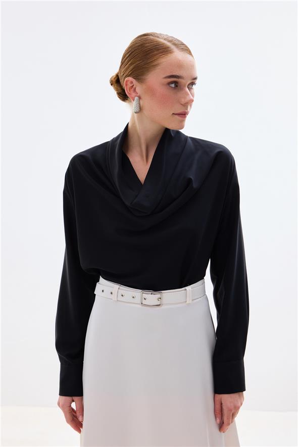 Degaje Yaka Bluz - Siyah