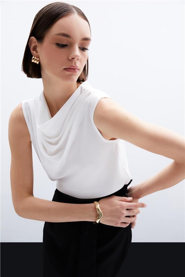 Degaje Yaka Kolsuz Bluz - Ekru