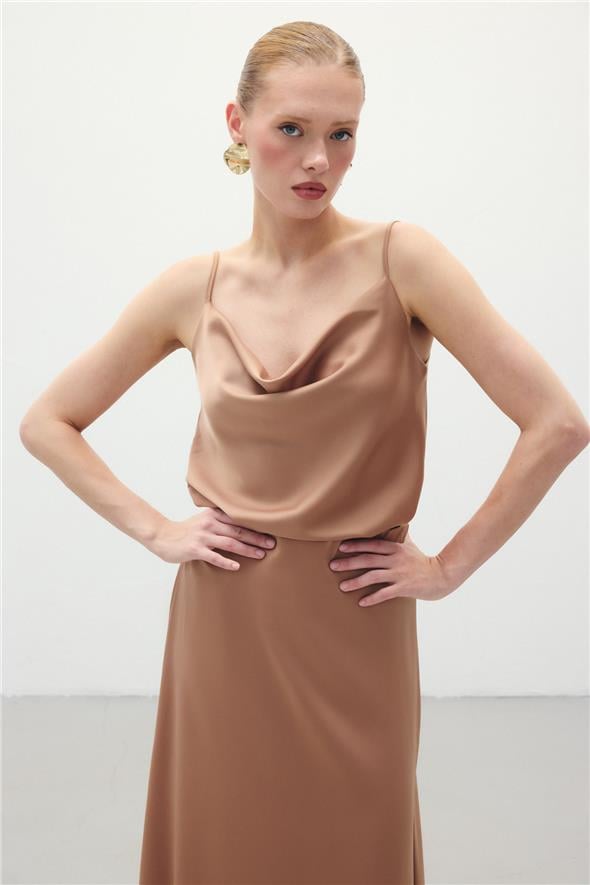 Degaje Yaka Saten Bluz - Camel