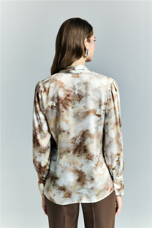 Desenli Fularlı Gömlek - Kahve