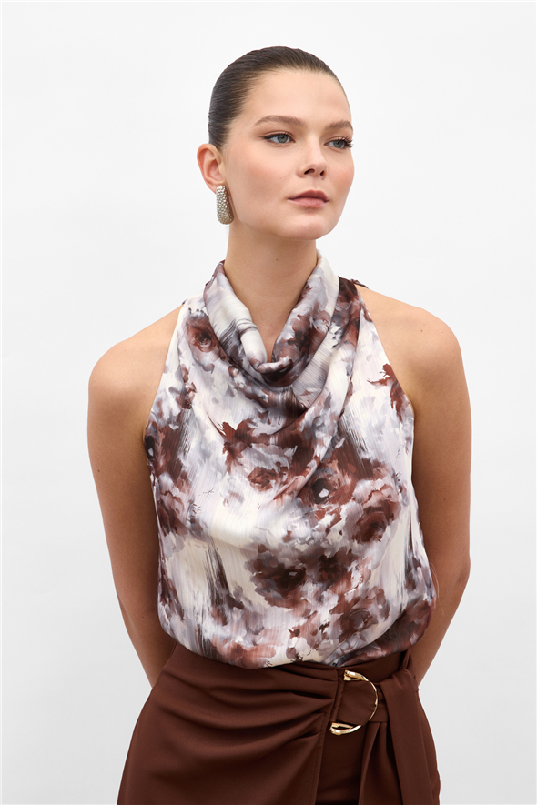 Drapeli Halter Yaka Desenli Bluz - Kahve