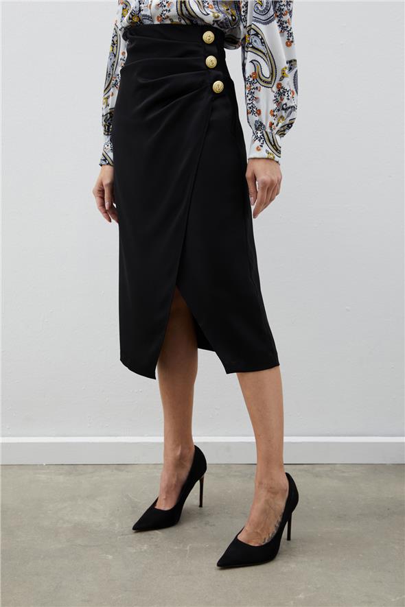 Düğme Aksesuarlı Saten Krep Etek - Siyah
