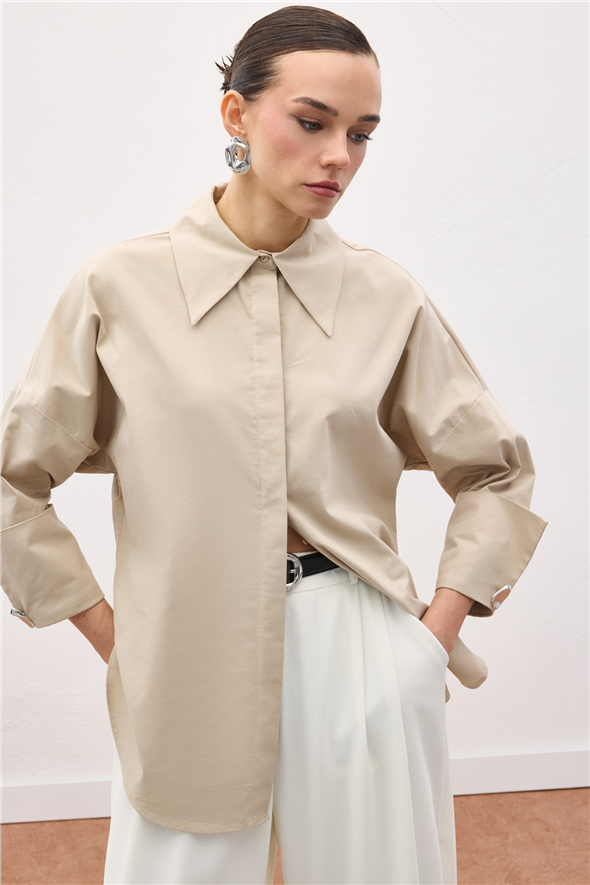 Düğme Detaylı Gömlek - Bej