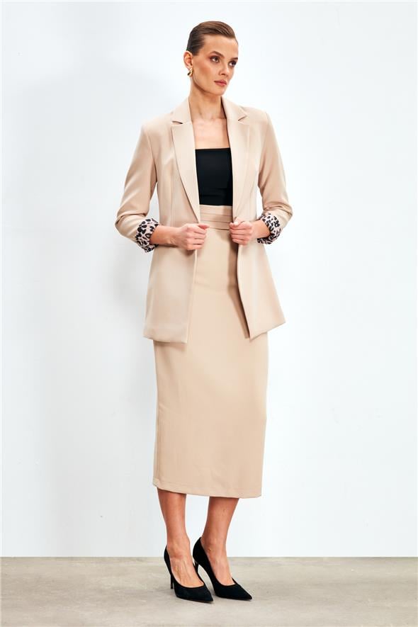 Düğme Detaylı Midi Etek - Bej