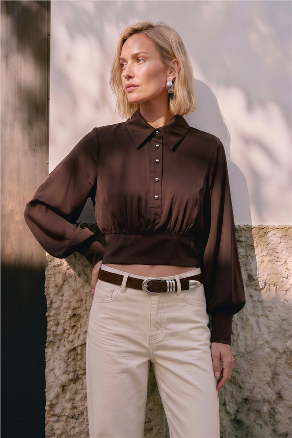 Düğme Detaylı Saten Bluz - Kahve