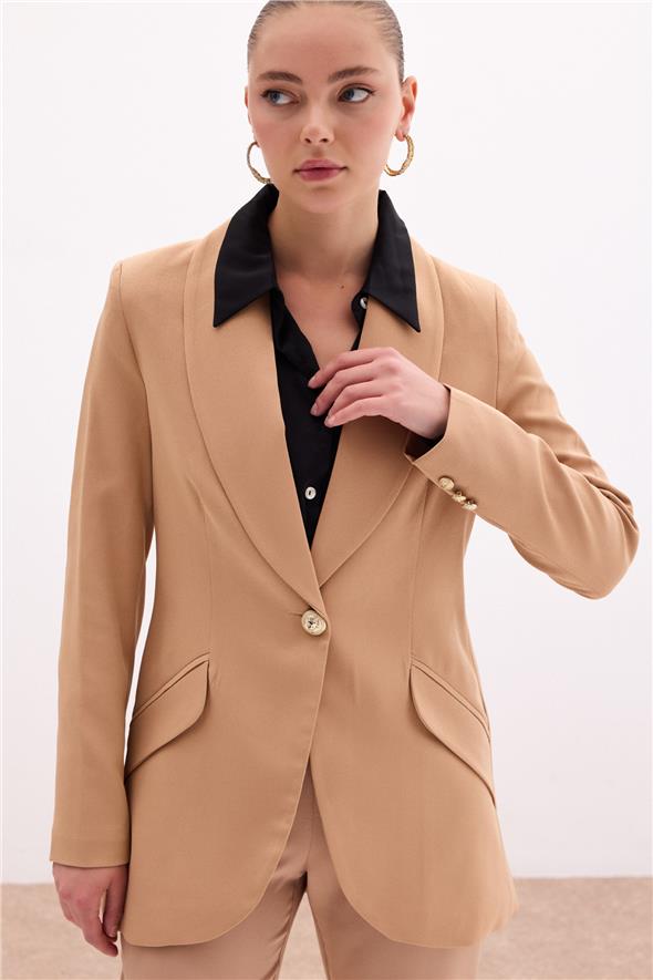 Düğme Detaylı Uzun Ceket - Camel