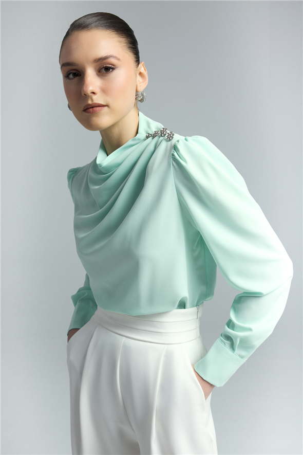 Düğmeleri Taş Detaylı Bluz - Mint