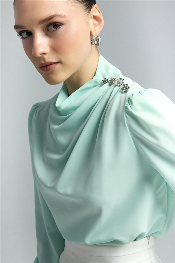 Düğmeleri Taş Detaylı Bluz - Mint