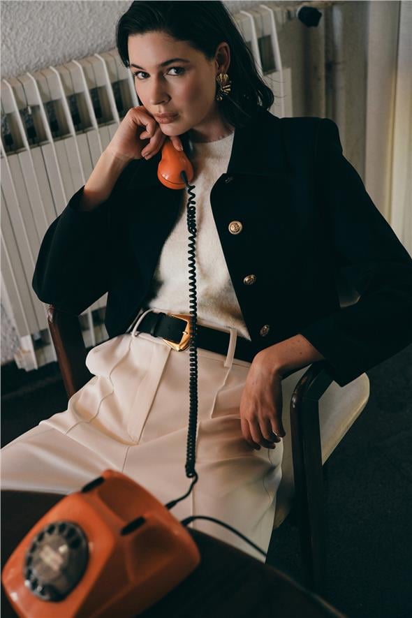 Düğmeli Kısa Ceket - Siyah