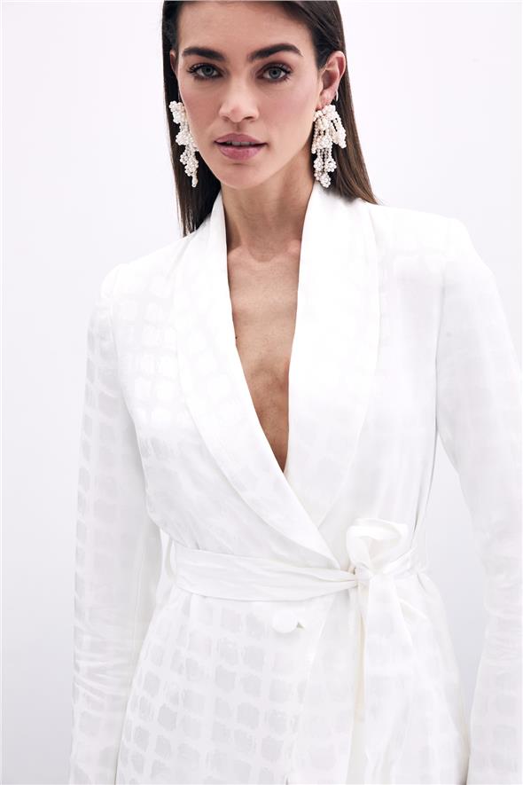 Kare Desenli Kuşaklı ceket - Ekru