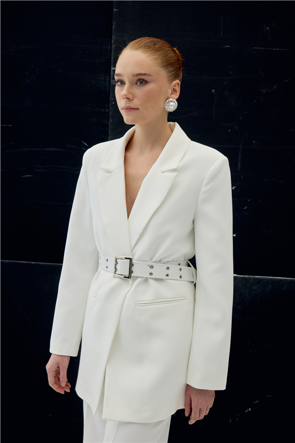 Kemer Detaylı Ceket - Ekru