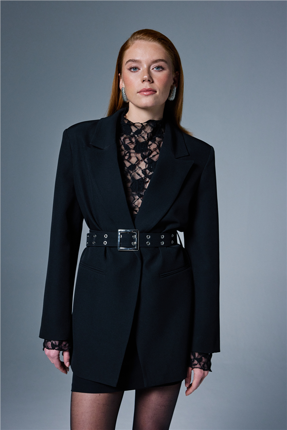 Kemer Detaylı Ceket - Siyah