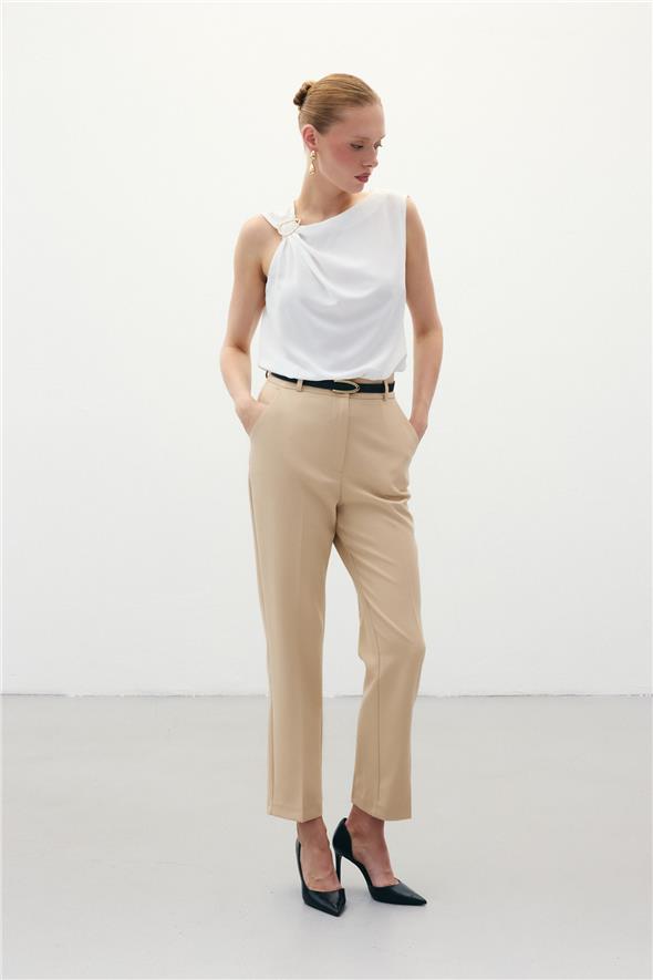 Kemerli Pantolon - Koyu Bej