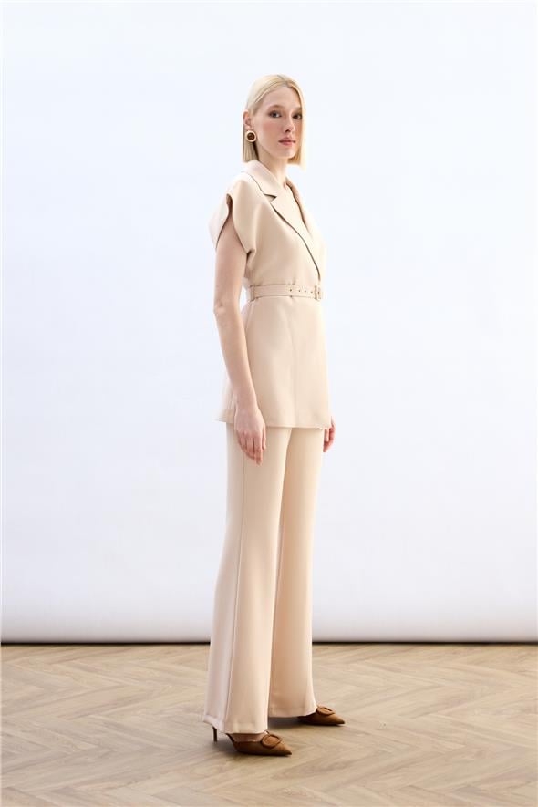 Kemerli Uzun Yelek - Bej