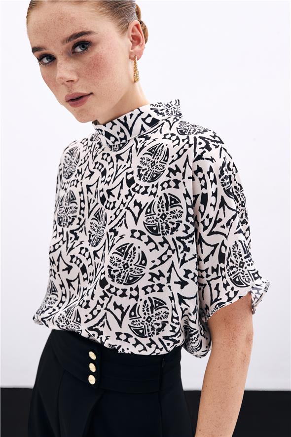 Kısa Kol Desenli Bluz - Ekru