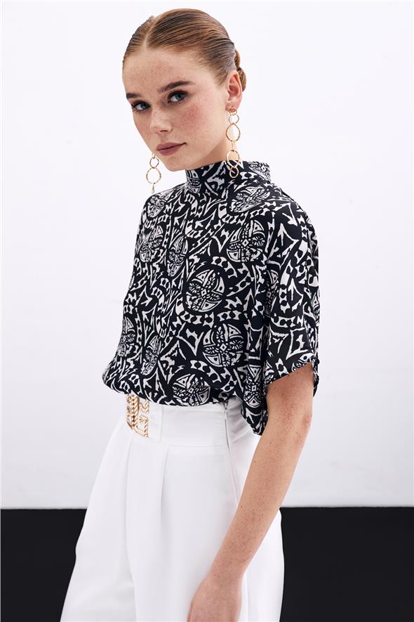 Kısa Kol Desenli Bluz - Siyah
