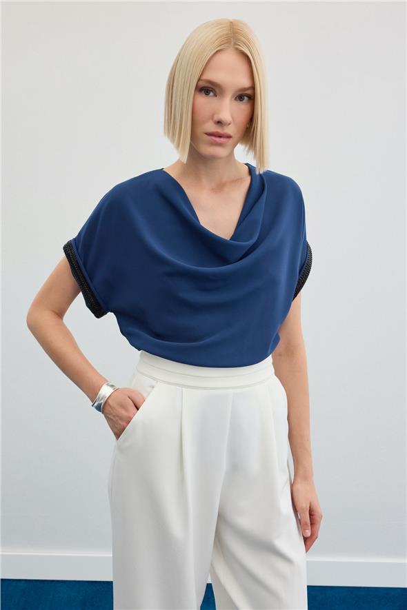 Kollar Taş Detaylı Salaş Bluz - İndigo
