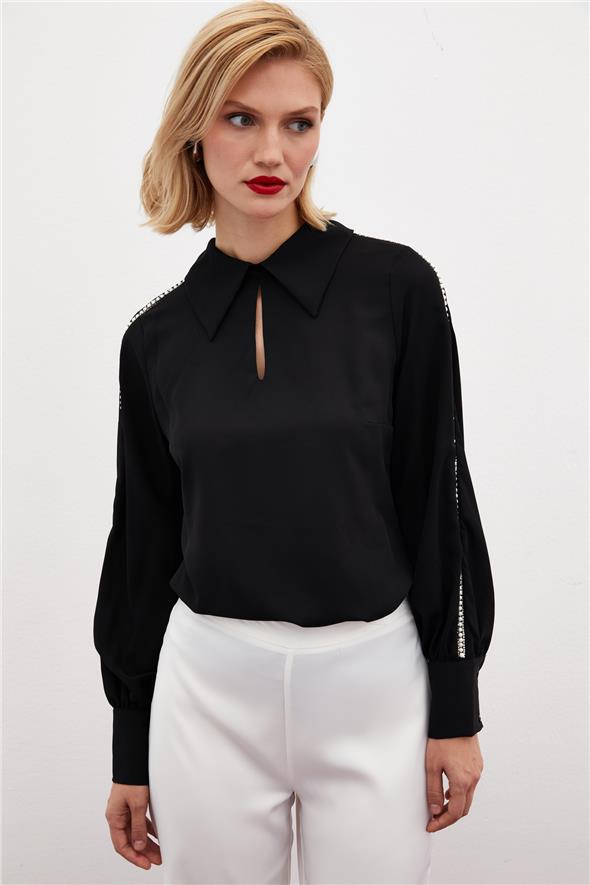 Kolları İnci Detaylı Bluz - Siyah