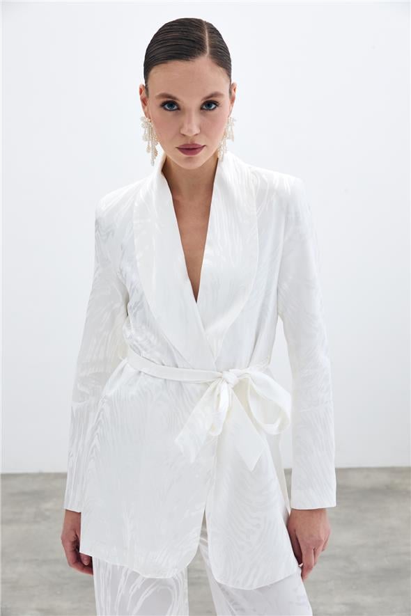 Kuşaklı Desenli Uzun Ceket - Ekru