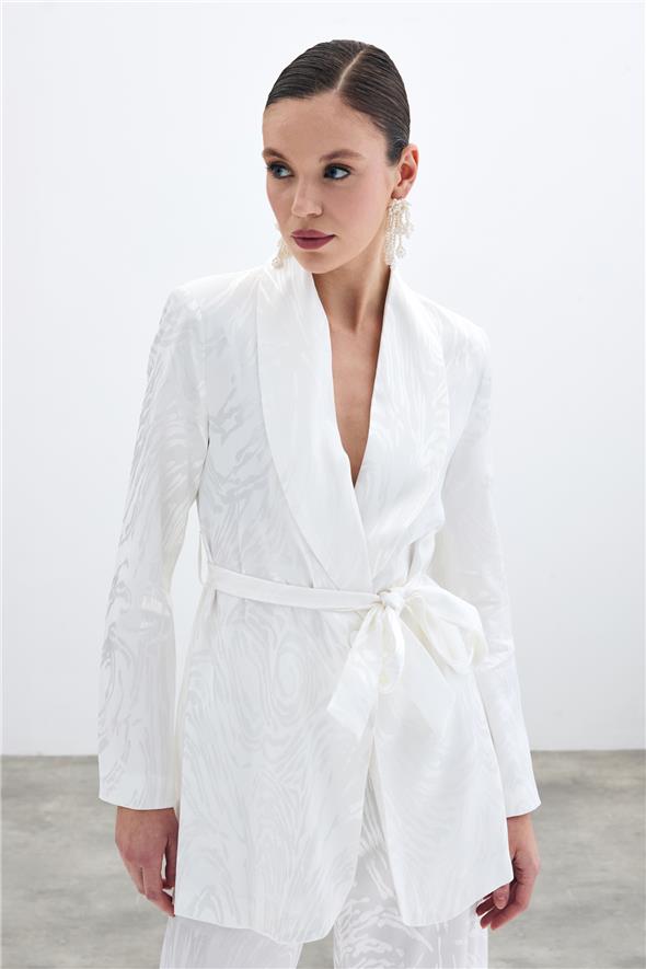 Kuşaklı Desenli Uzun Ceket - Ekru