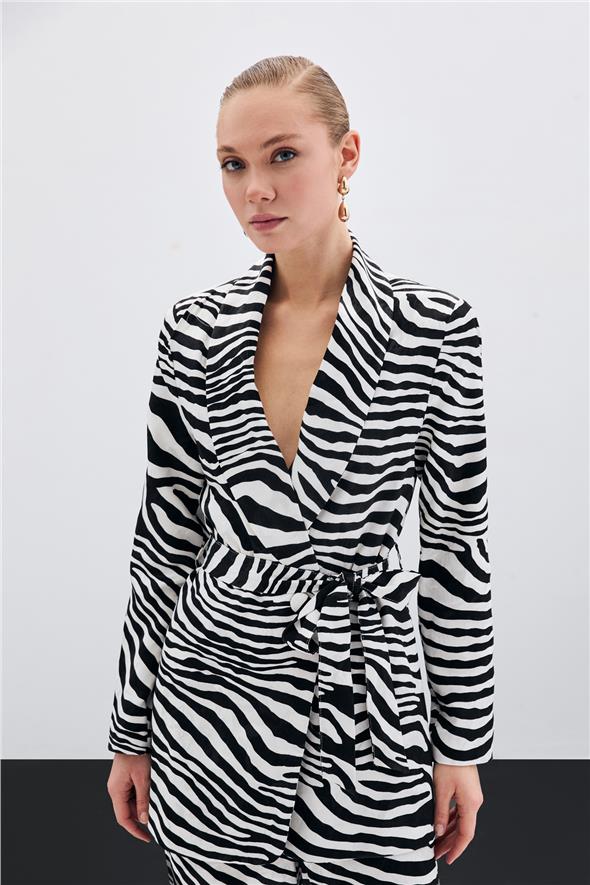 Kuşaklı Zebra Ceket - Siyah