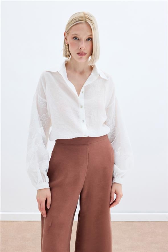 Nakış Detaylı Kraşlı Gömlek - Ekru