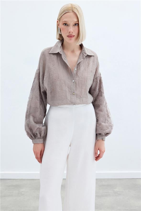 Nakış Detaylı Kraşlı Gömlek - Vizon