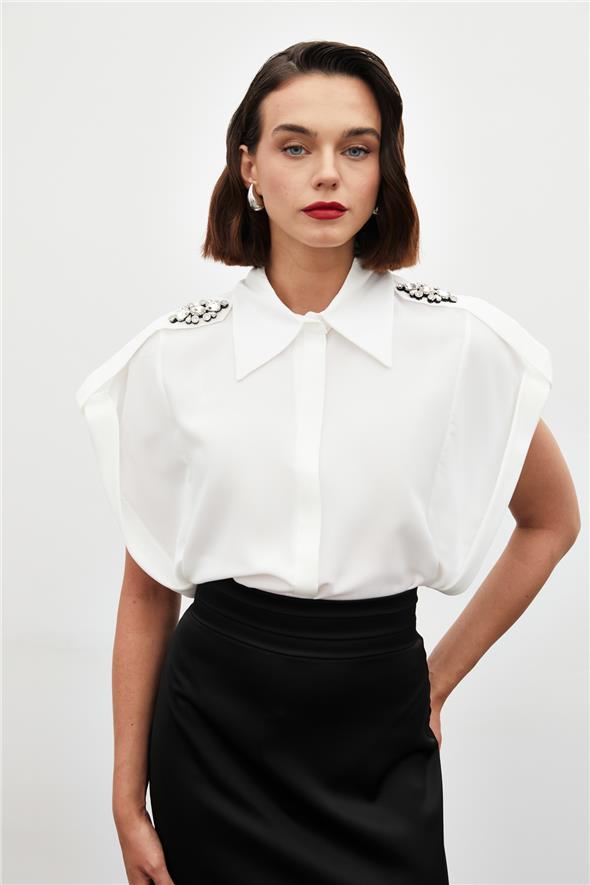 Omuz Aksesuarlı Kısa Kol Gömlek - Ekru