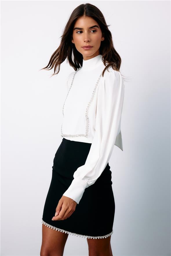 Önü Taş Detaylı Bluz - Ekru