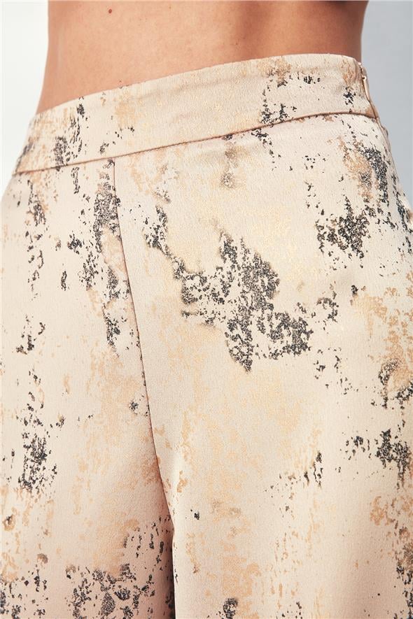 Parlak Desenli Salaş Pantolon - Bej
