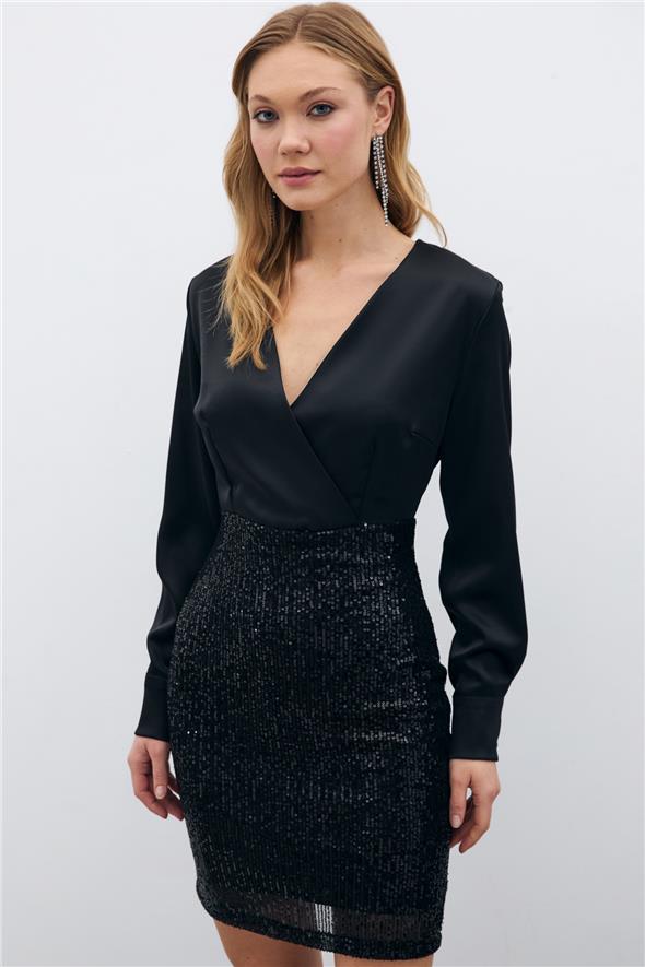 Payet Detaylı Saten Elbise - Siyah