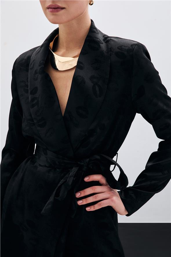 Şal Yaka Kuşaklı Ceket - Siyah