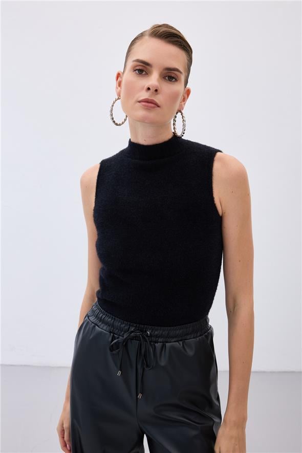 Sıfır Kol Sakallı Triko Bluz - Siyah