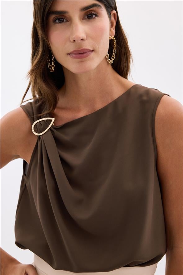 Tek Omuz Detaylı Bluz - Kahve