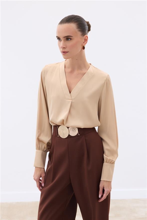 V Yaka Saten Bluz - Camel